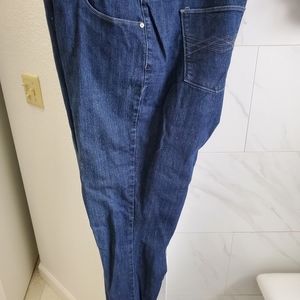 Size 22 Dressbarn blue denim jeans. Like new 25$